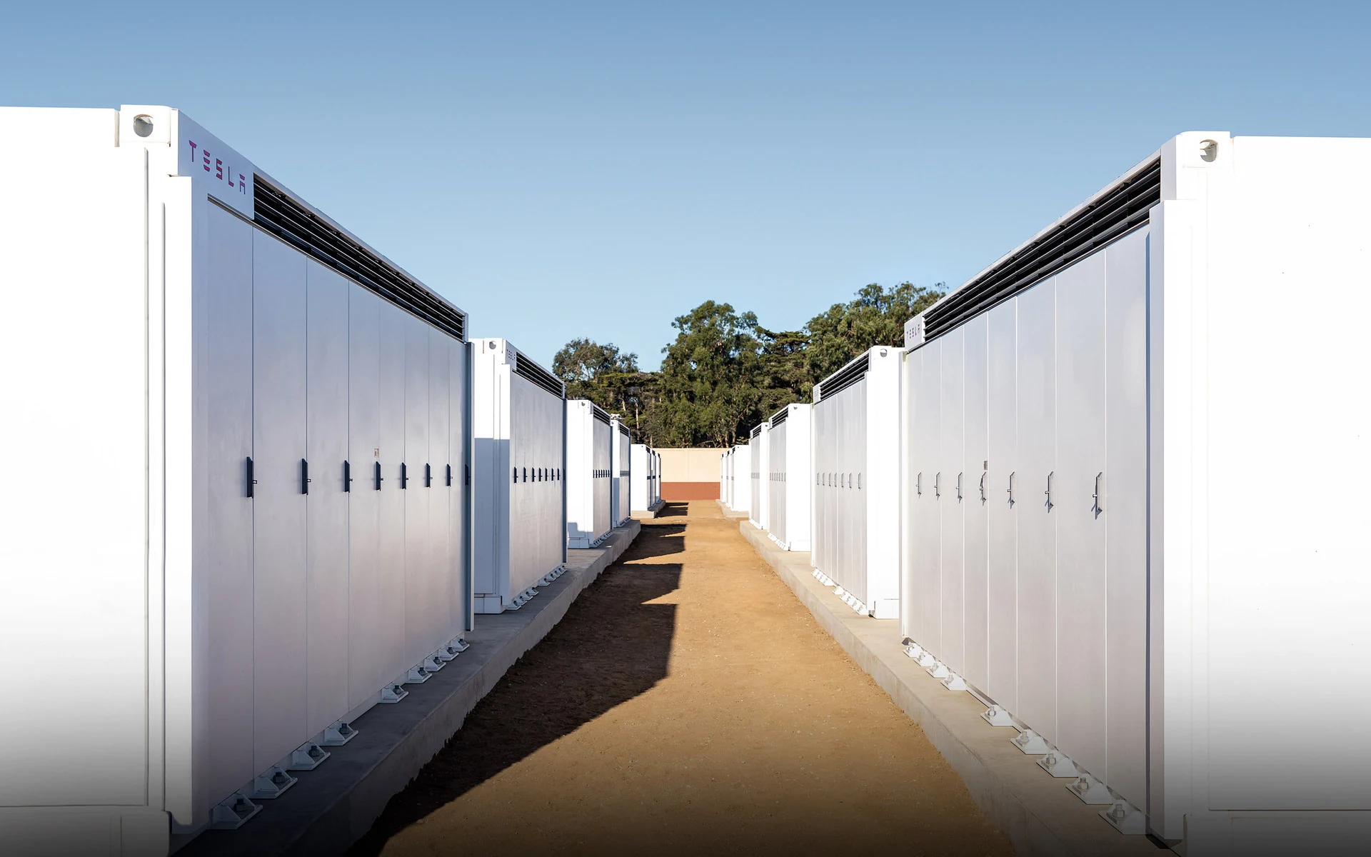 LG and Tesla: Battery Supply for Energy Storage
